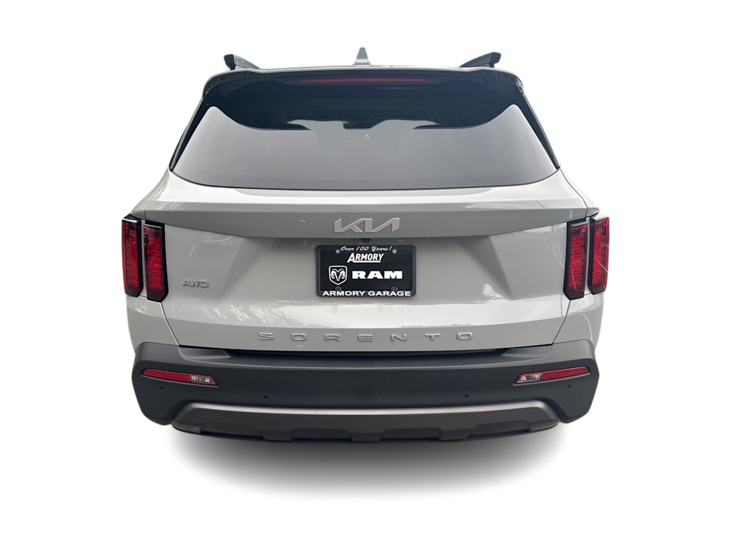 Thumbnail: 2022 Kia Sorento - 4