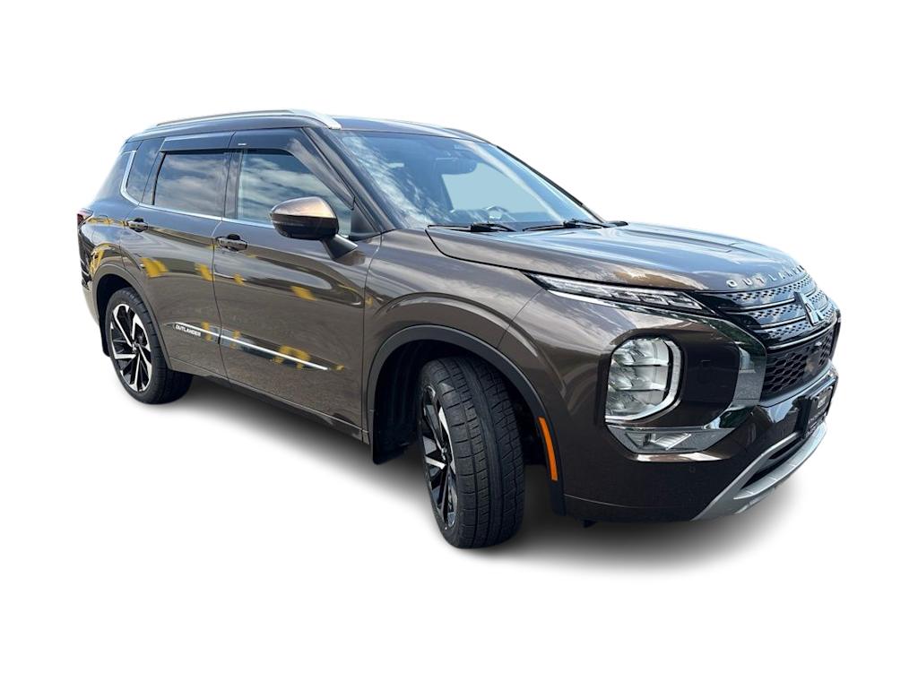 Thumbnail: 2024 Mitsubishi Outlander - 19