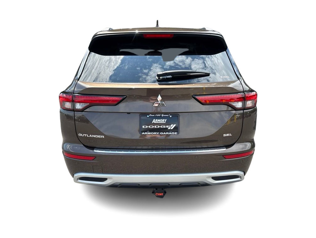 Thumbnail: 2024 Mitsubishi Outlander - 4
