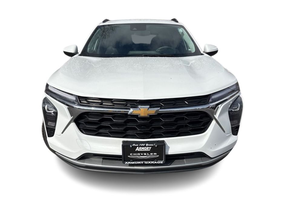 Thumbnail: 2025 Chevrolet Trax - 5