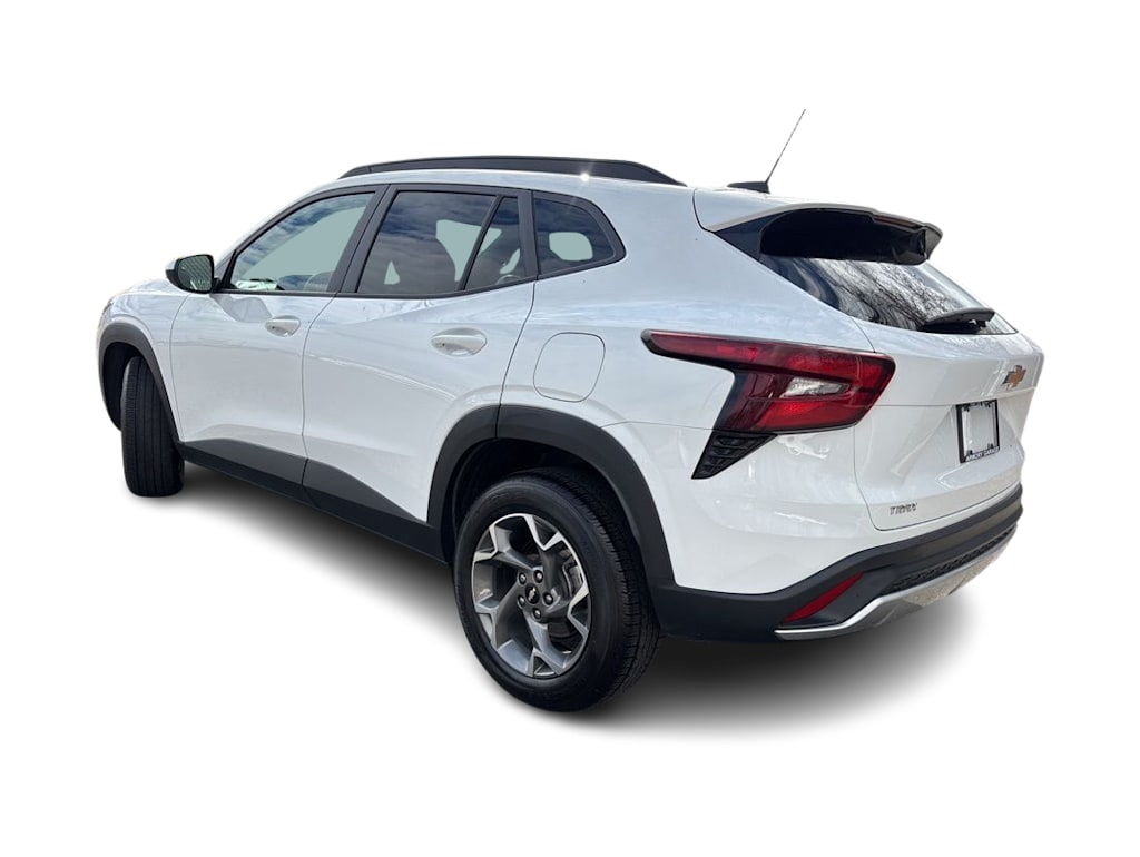 Thumbnail: 2025 Chevrolet Trax - 3