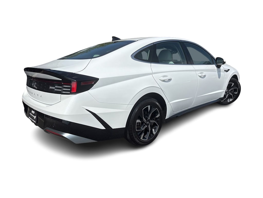 Thumbnail: 2024 Hyundai Sonata - 16