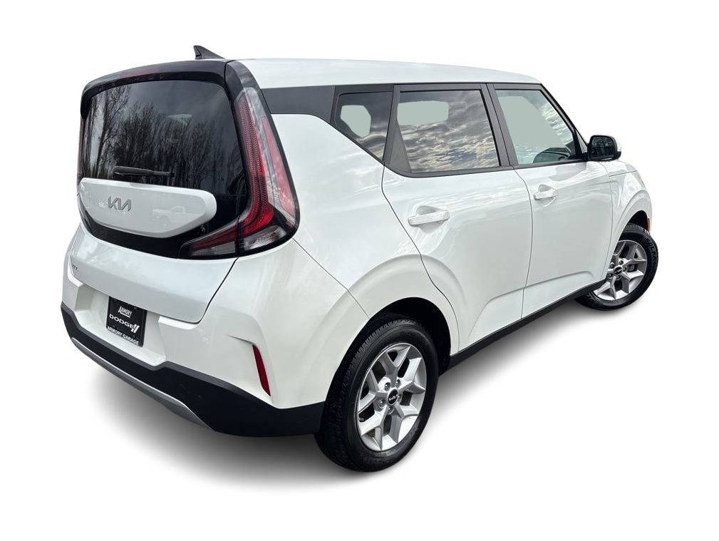 Thumbnail: 2024 Kia Soul - 19