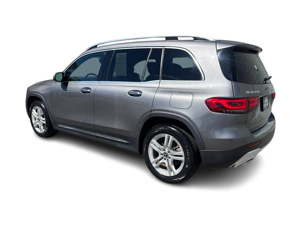 Thumbnail: 2022 Mercedes-Benz GLB - 3