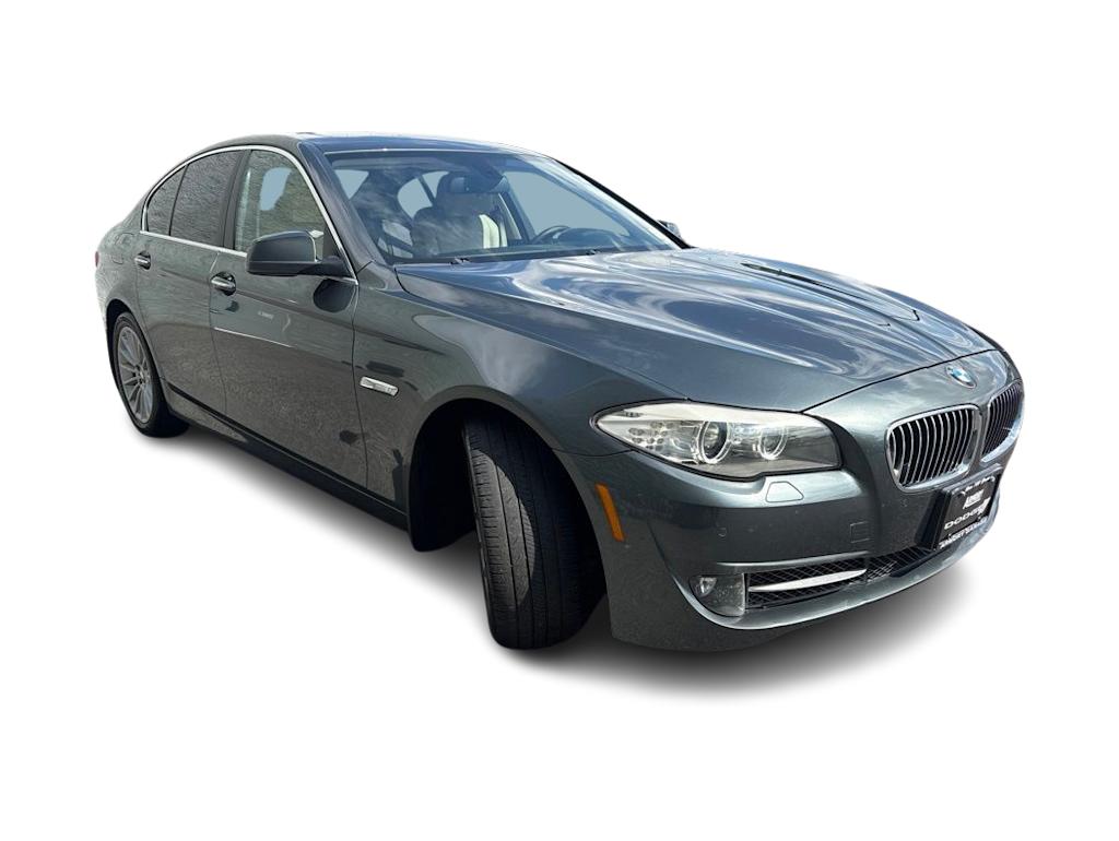 Thumbnail: 2013 BMW 5 Series - 20