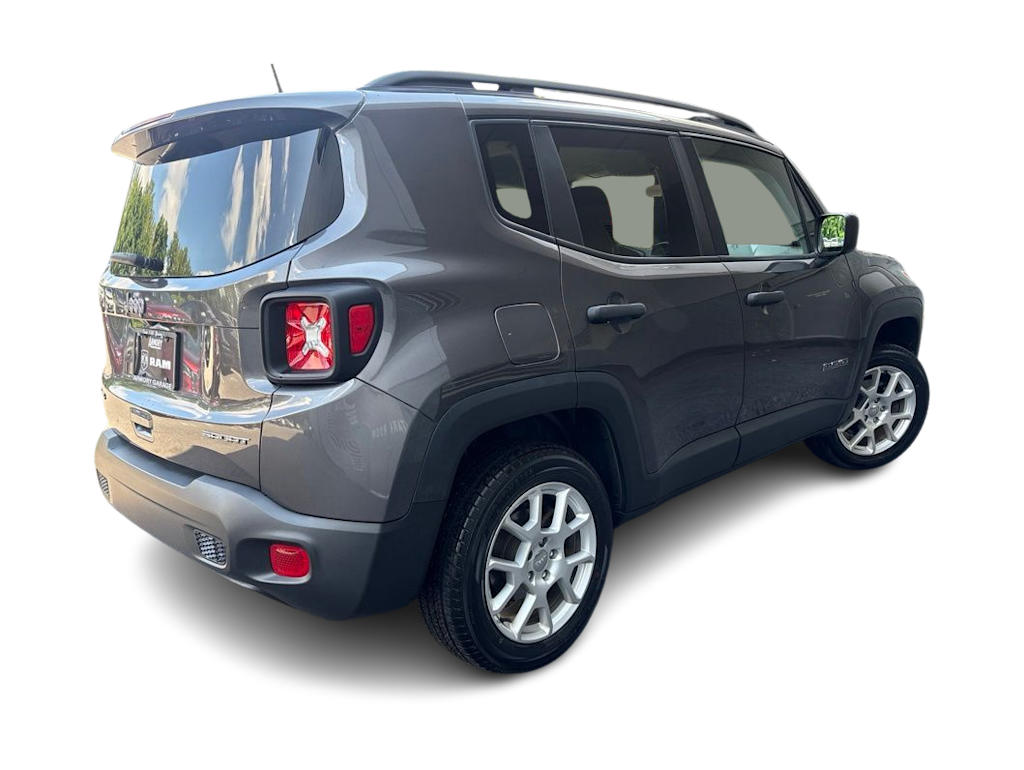 Thumbnail: 2021 Jeep Renegade - 20