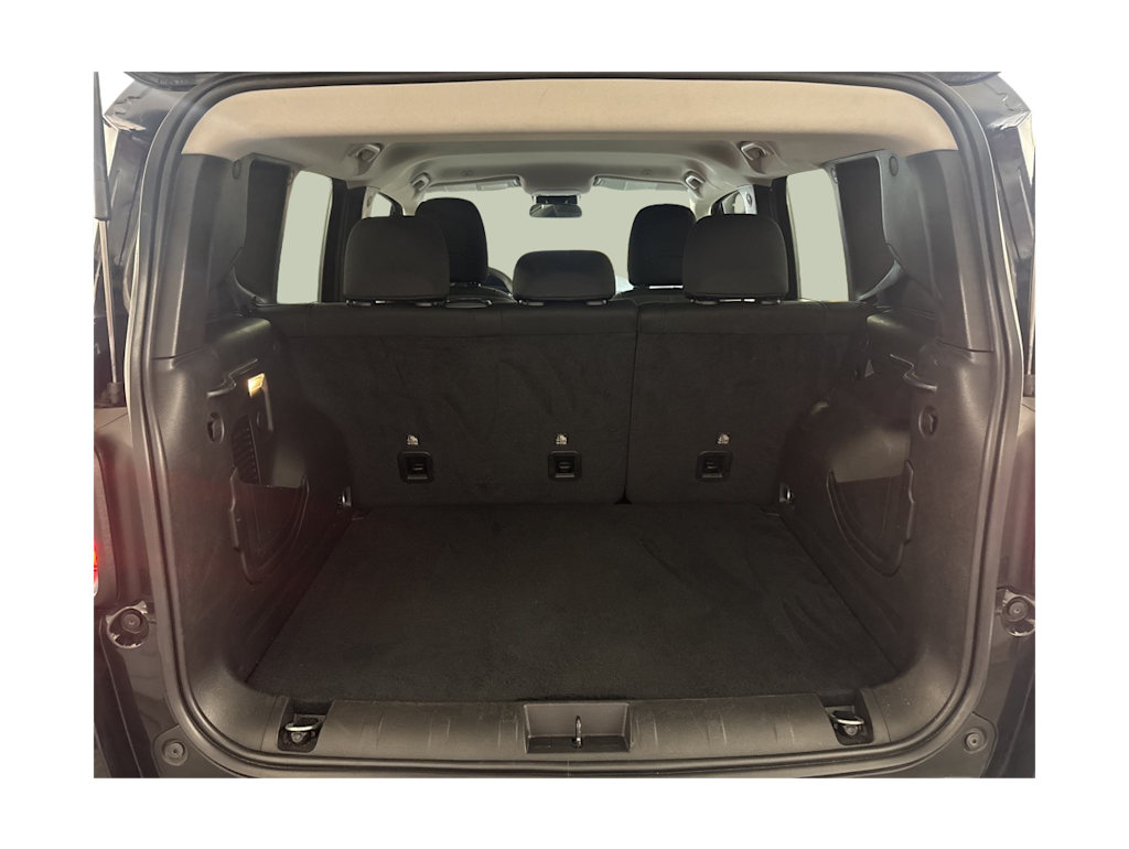 Thumbnail: 2023 Jeep Renegade - 16