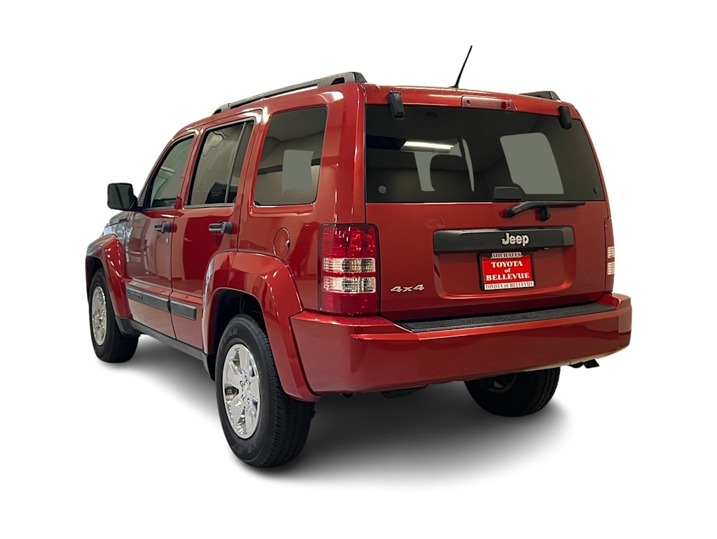 Thumbnail: 2010 Jeep Liberty - 4