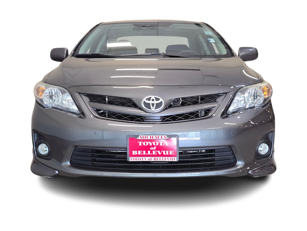Thumbnail: 2013 Toyota Corolla - 6