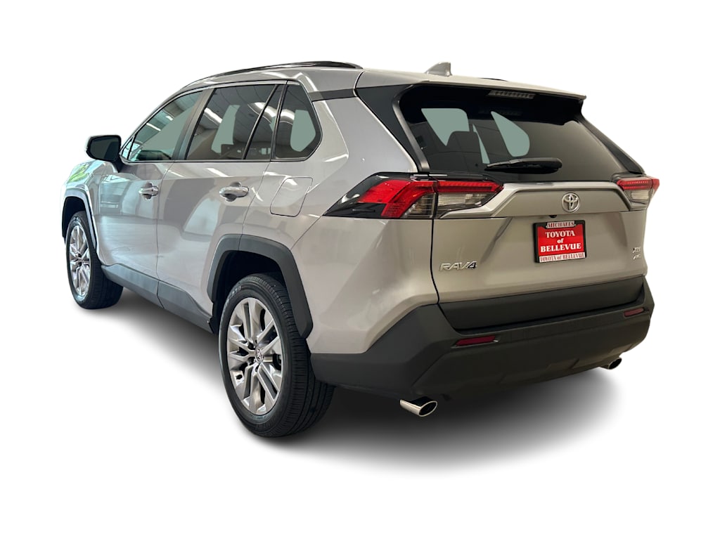 Thumbnail: 2023 Toyota RAV4 - 4