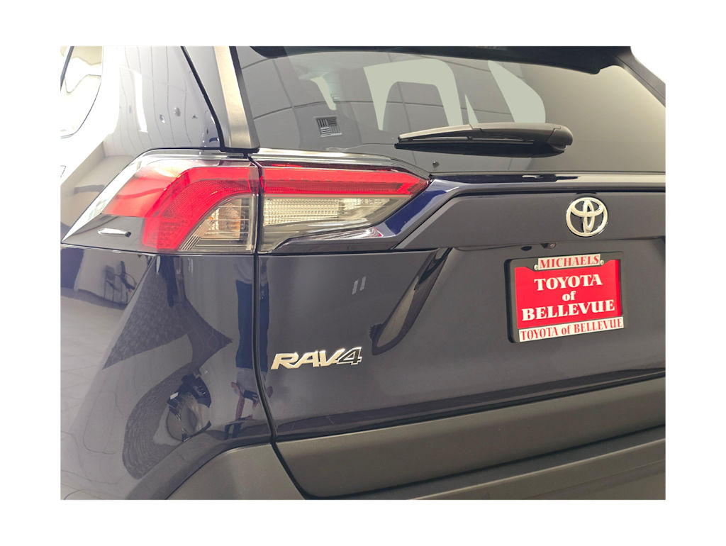 Thumbnail: 2025 Toyota RAV4 - 22