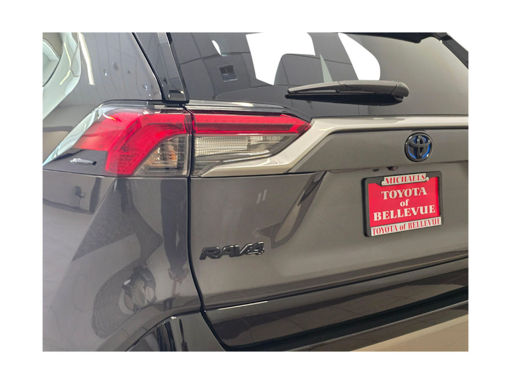 Thumbnail: 2024 Toyota RAV4 - 22
