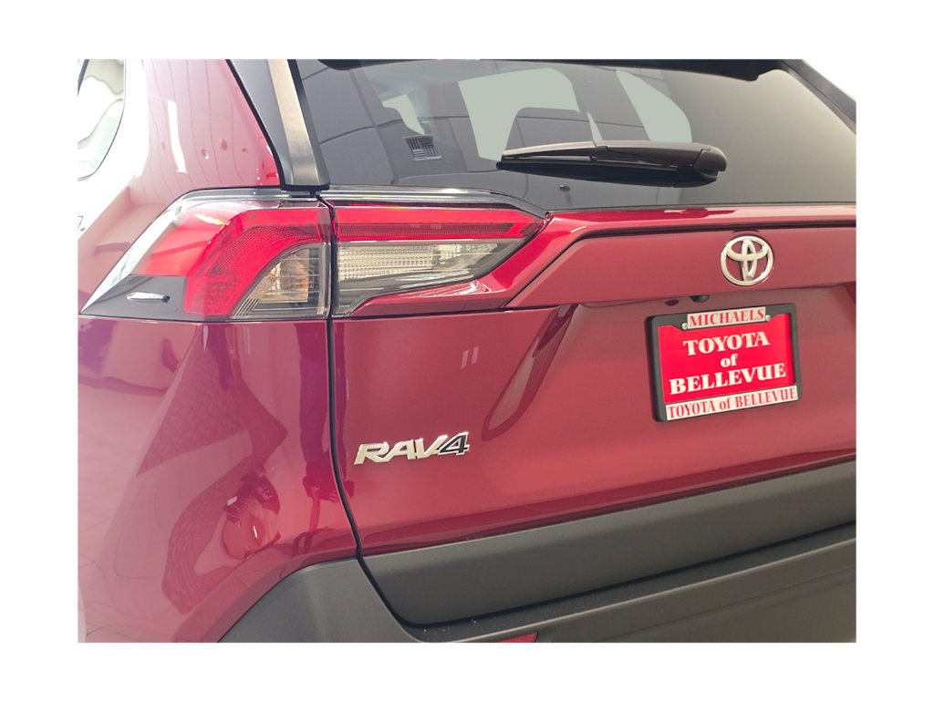 Thumbnail: 2025 Toyota RAV4 - 21