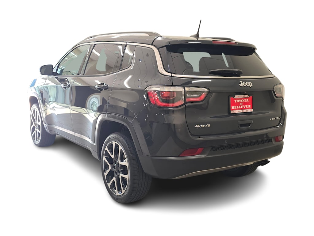 Thumbnail: 2018 Jeep Compass - 4