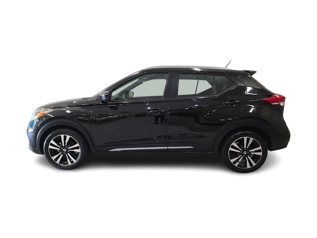 Thumbnail: 2020 Nissan Kicks - 3