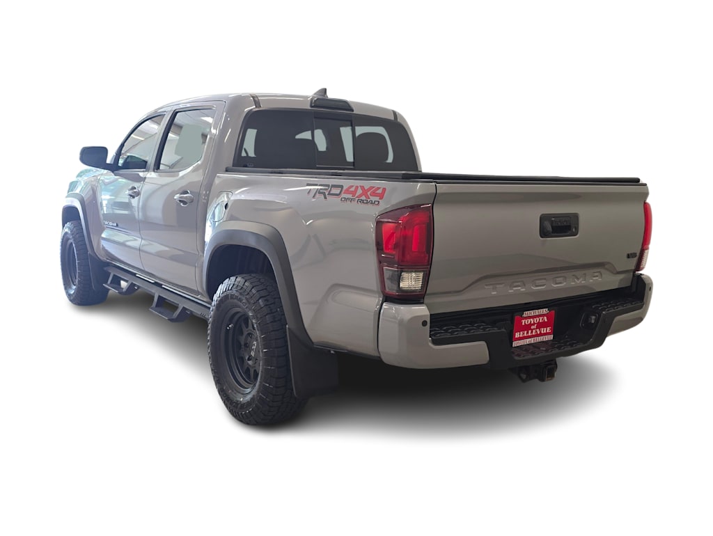 Thumbnail: 2019 Toyota Tacoma - 4