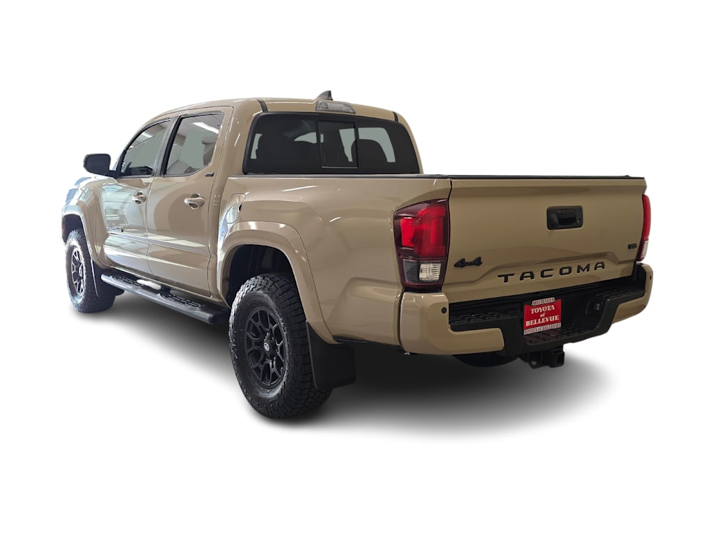 Thumbnail: 2020 Toyota Tacoma - 4