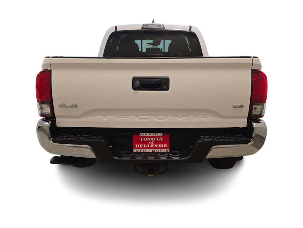 Thumbnail: 2018 Toyota Tacoma - 5