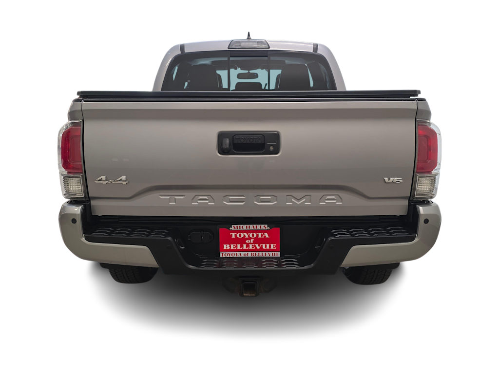 Thumbnail: 2017 Toyota Tacoma - 5