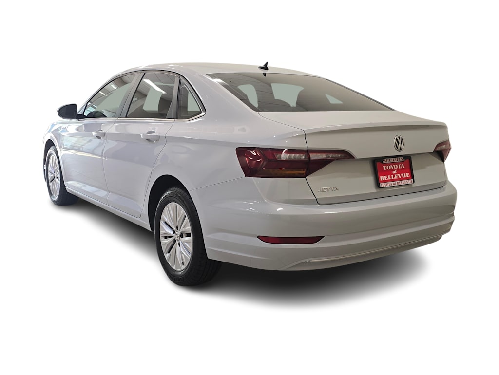 Thumbnail: 2019 Volkswagen Jetta - 4