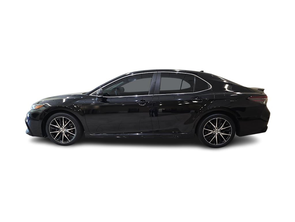 Thumbnail: 2022 Toyota Camry - 3