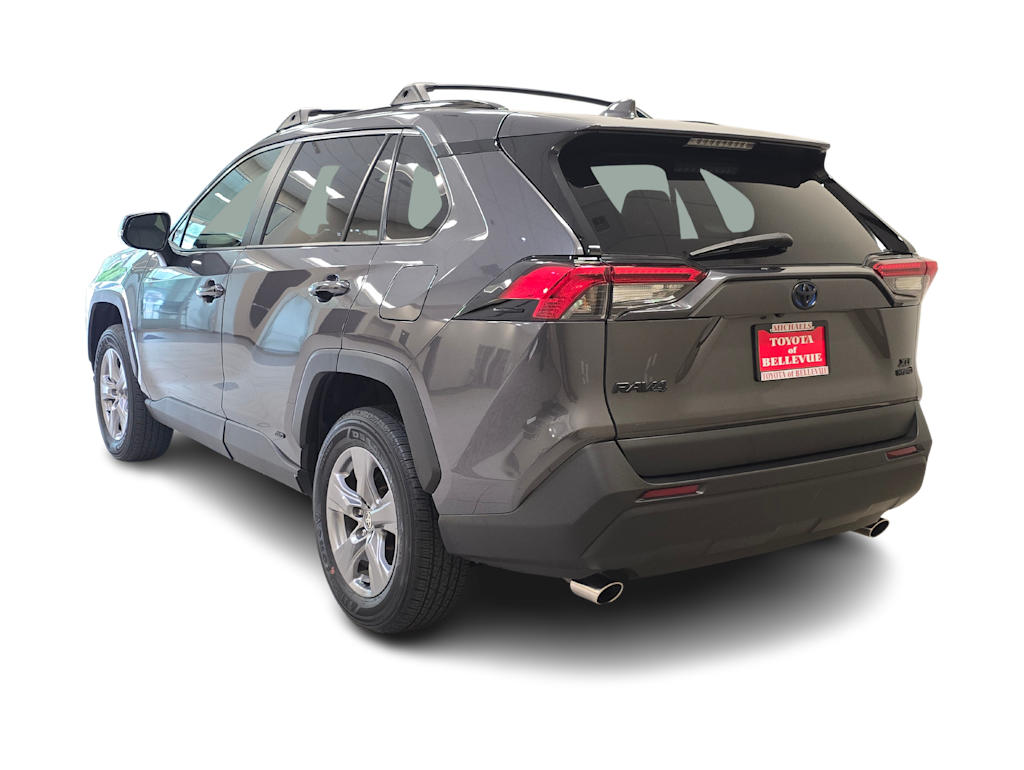 Thumbnail: 2022 Toyota RAV4 - 4