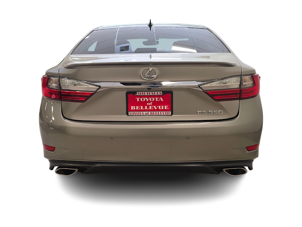 Thumbnail: 2016 Lexus ES - 5