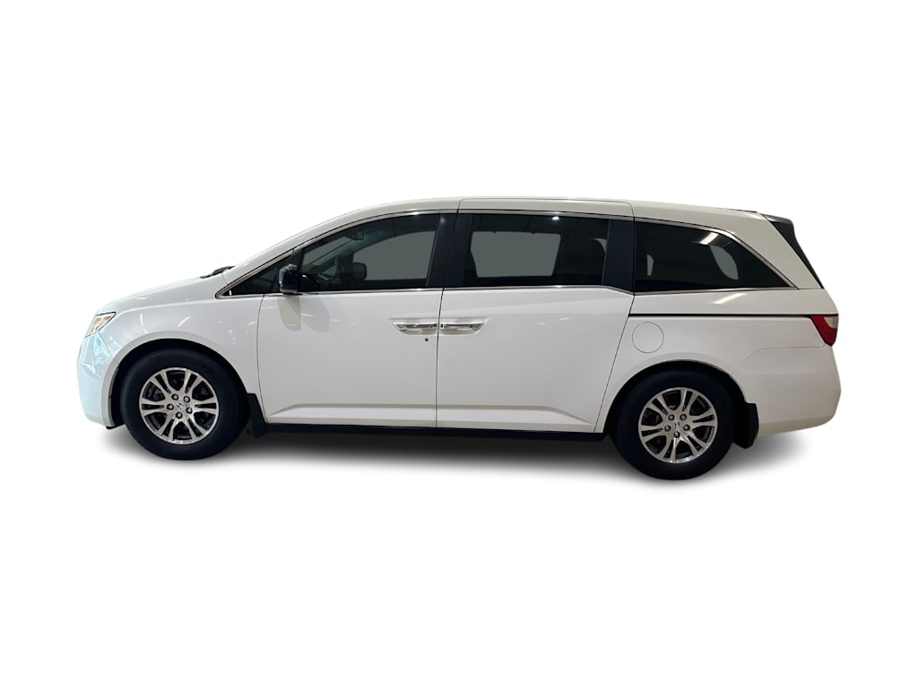 Thumbnail: 2013 Honda Odyssey - 3