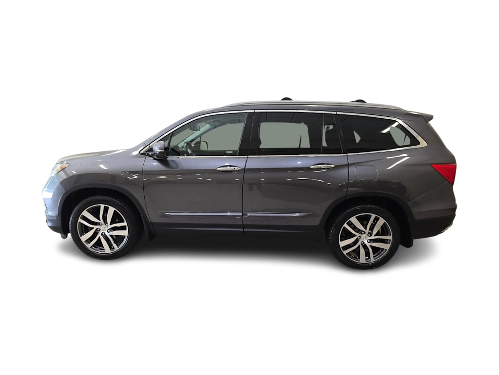 Thumbnail: 2017 Honda Pilot - 3