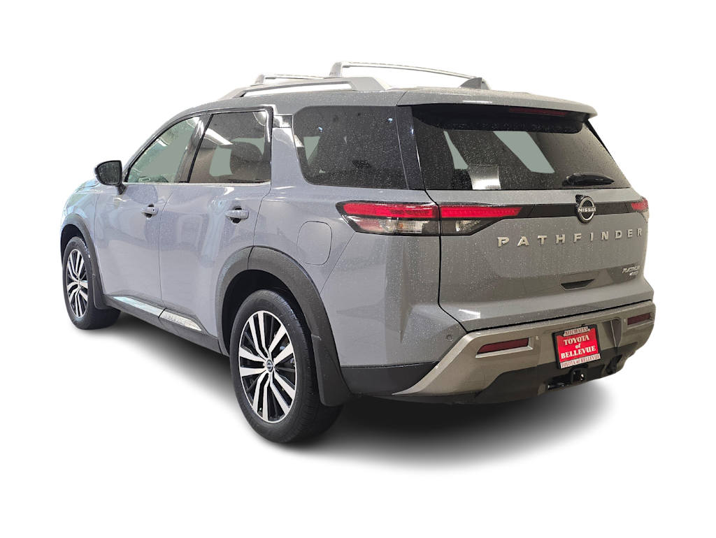 Thumbnail: 2023 Nissan Pathfinder - 4