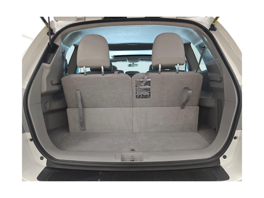 Thumbnail: 2012 Toyota Highlander - 18