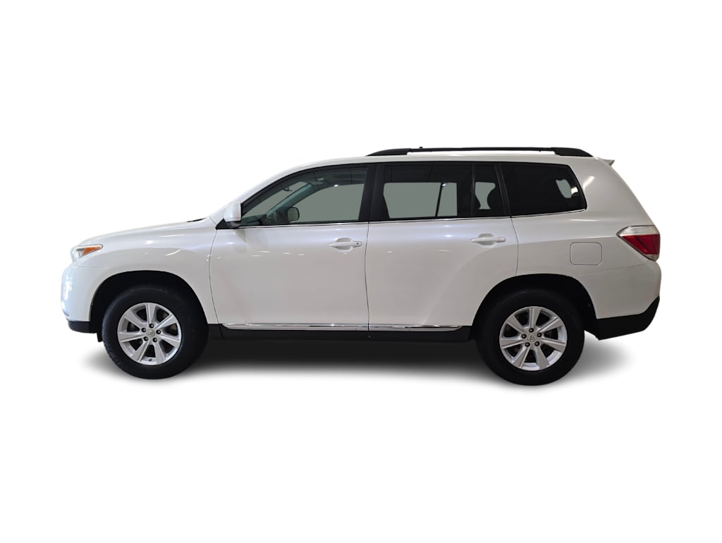 Thumbnail: 2012 Toyota Highlander - 3