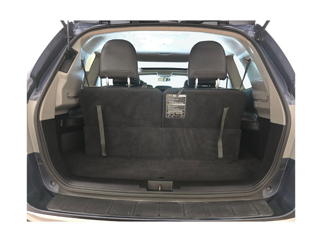 Thumbnail: 2013 Toyota Highlander - 18