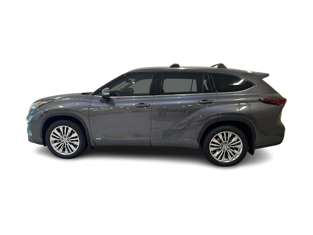 Thumbnail: 2025 Toyota Highlander - 3
