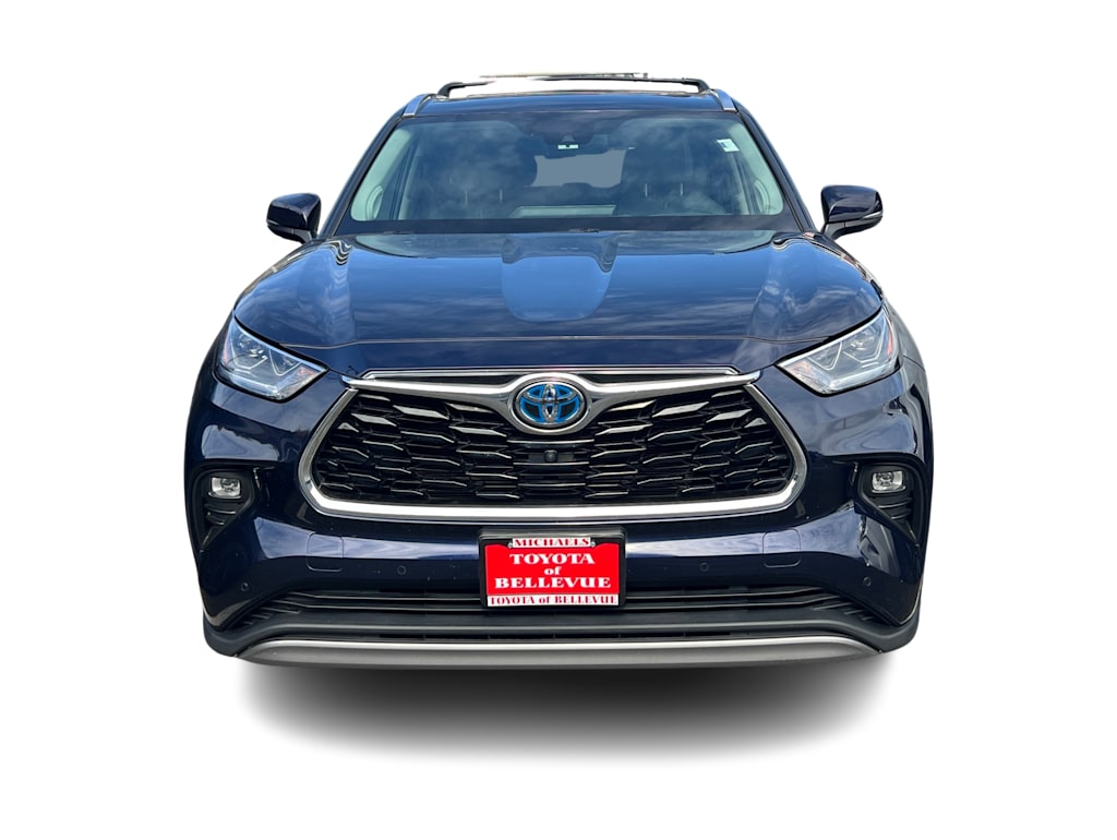 Thumbnail: 2022 Toyota Highlander - 3