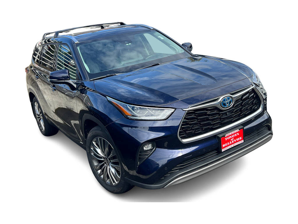 Thumbnail: 2022 Toyota Highlander - 6