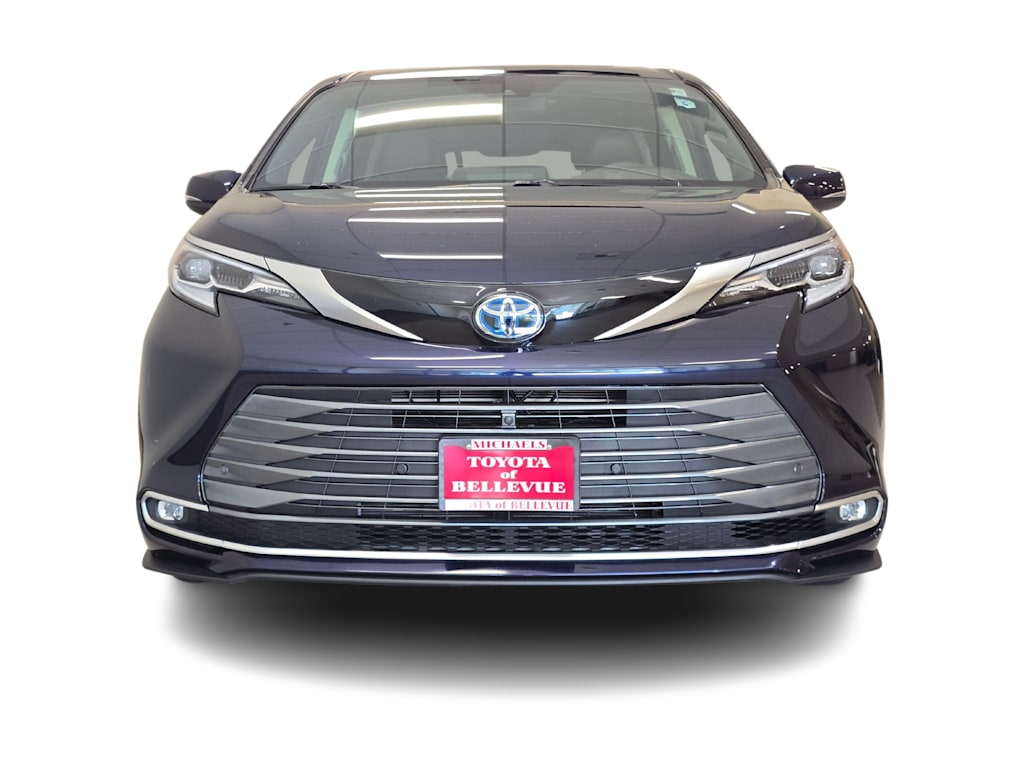Thumbnail: 2021 Toyota Sienna - 6