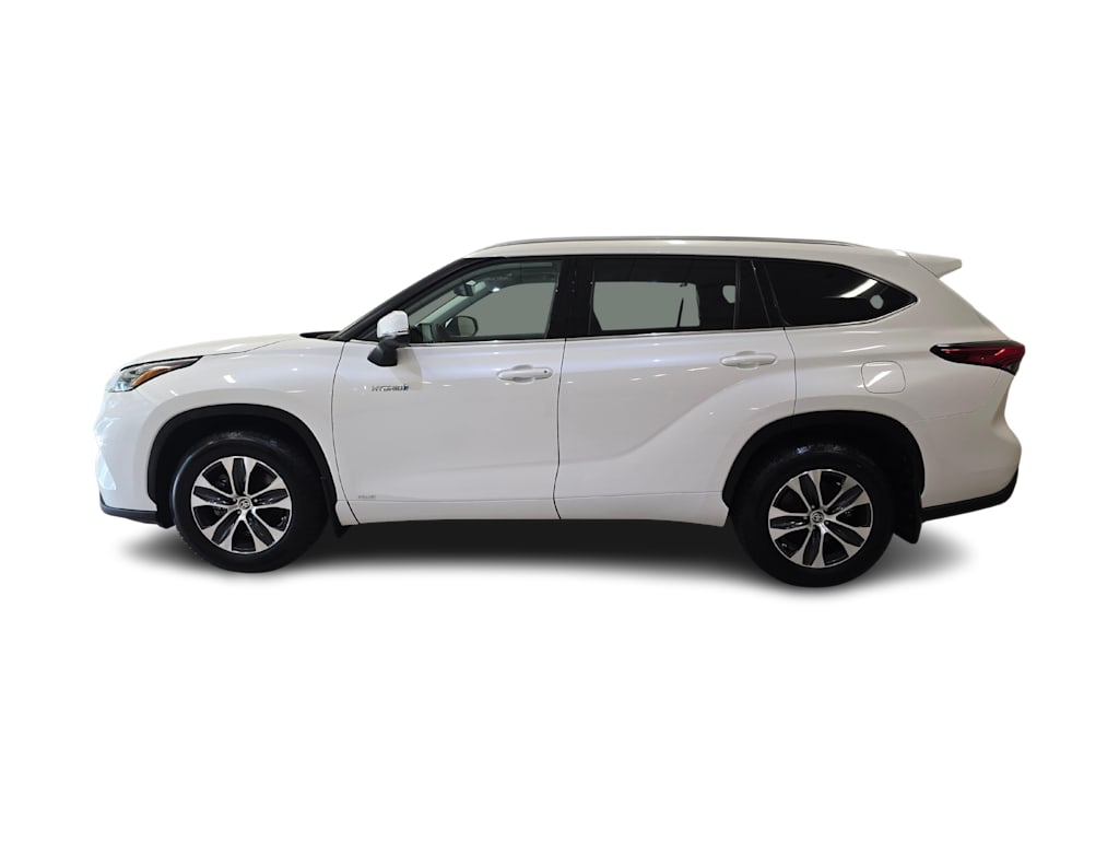 Thumbnail: 2020 Toyota Highlander - 3