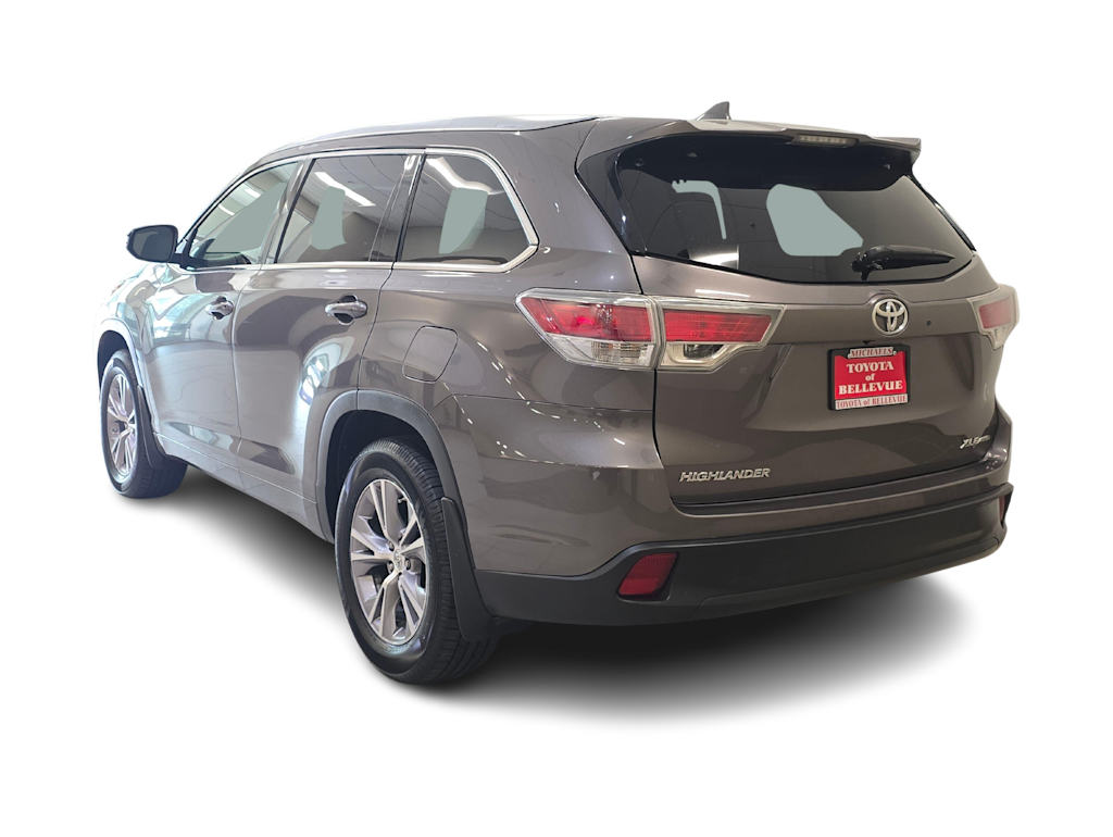 Thumbnail: 2014 Toyota Highlander - 4