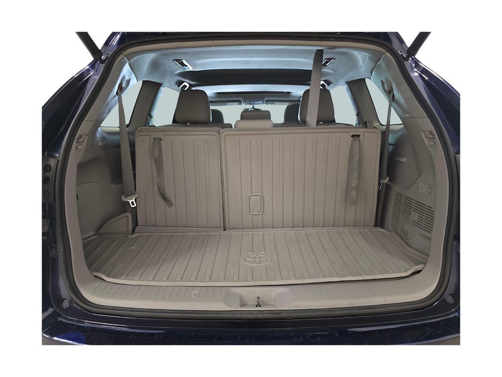 Thumbnail: 2016 Toyota Highlander - 19