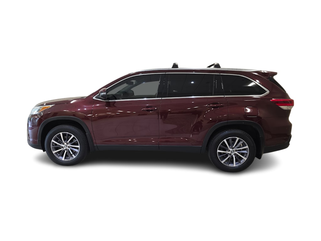 Thumbnail: 2019 Toyota Highlander - 3