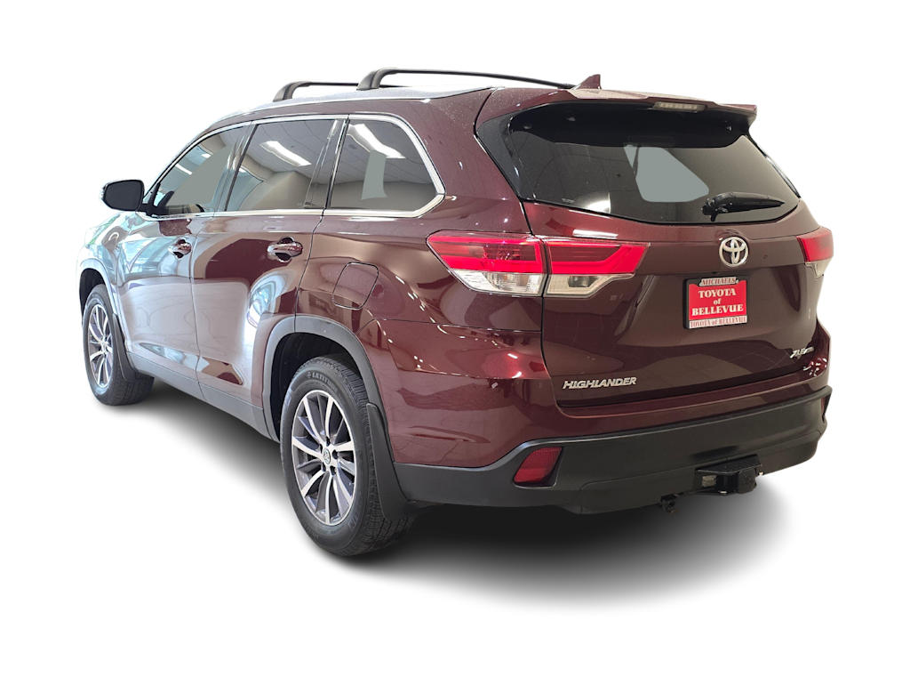 Thumbnail: 2019 Toyota Highlander - 4