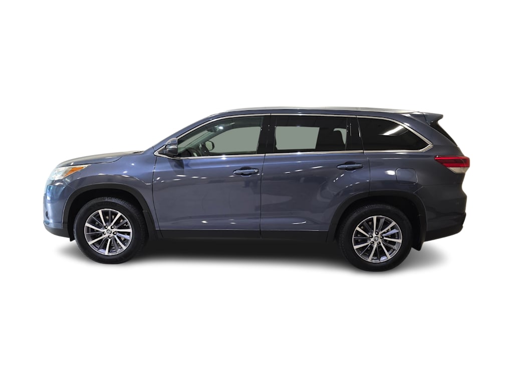 Thumbnail: 2019 Toyota Highlander - 3