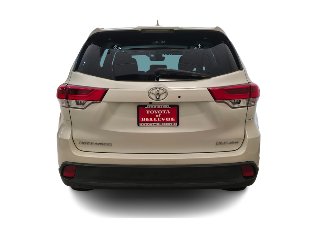 Thumbnail: 2018 Toyota Highlander - 5