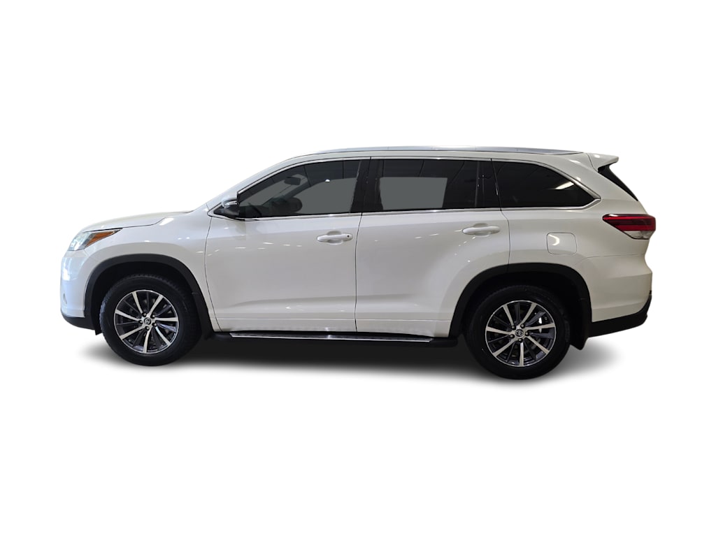 Thumbnail: 2018 Toyota Highlander - 3