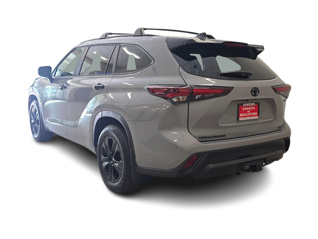 Thumbnail: 2025 Toyota Highlander - 4