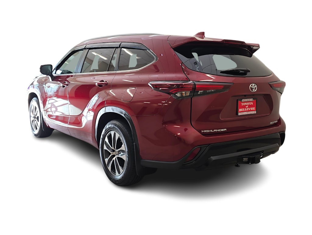 Thumbnail: 2024 Toyota Highlander - 4