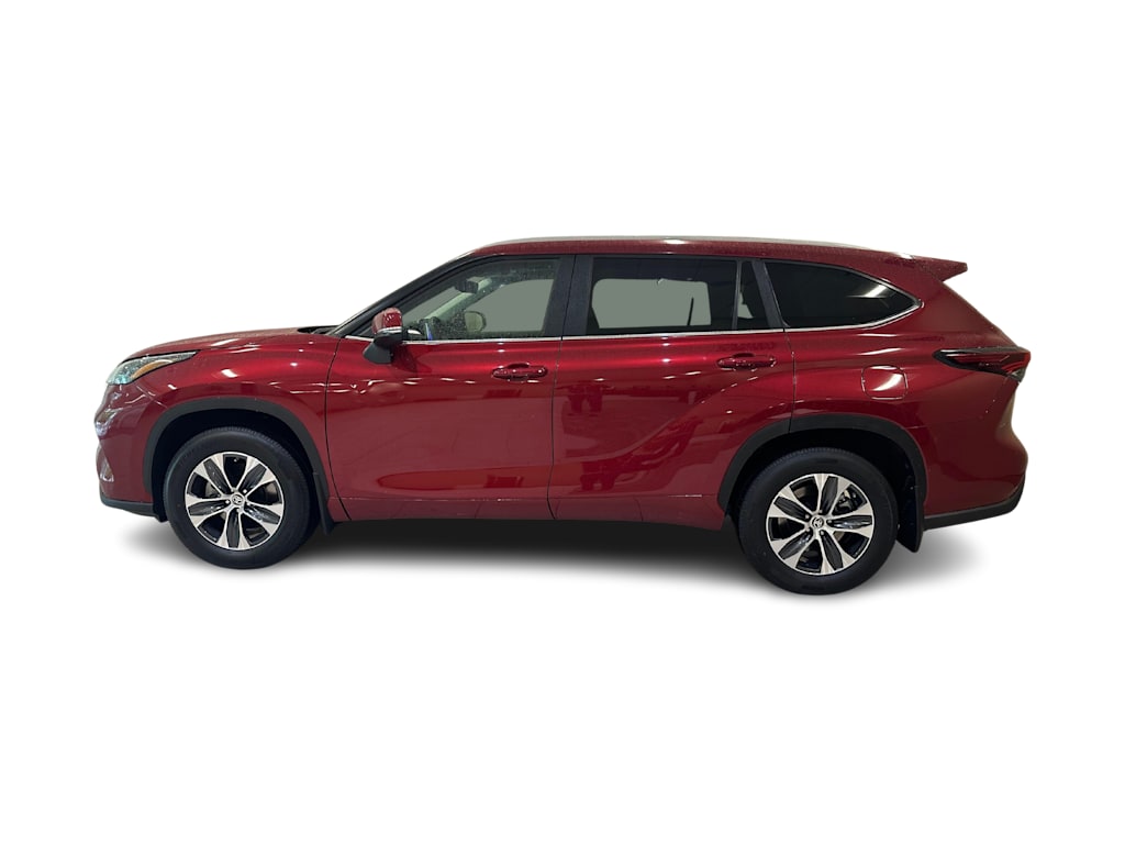 Thumbnail: 2025 Toyota Highlander - 3