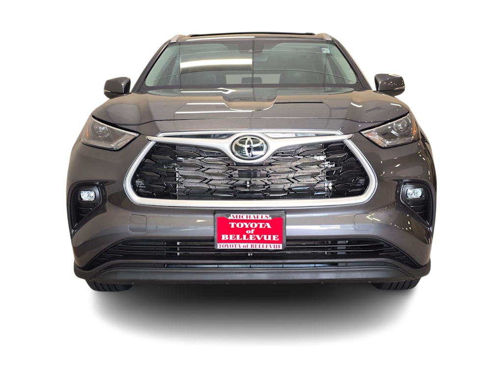 Thumbnail: 2023 Toyota Highlander - 6