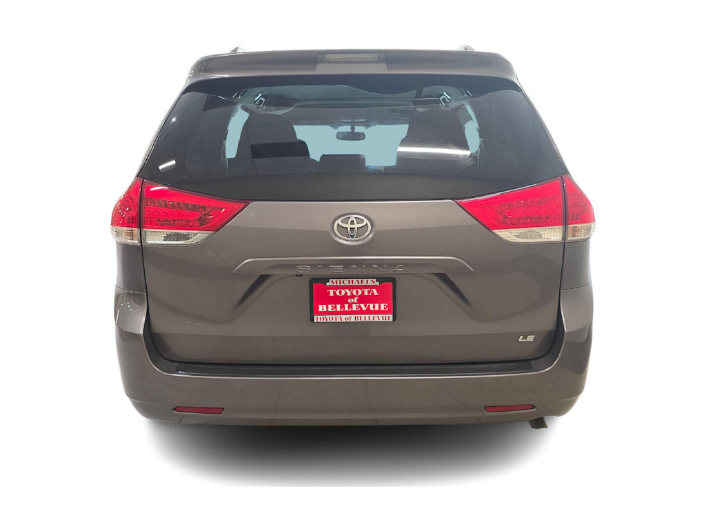 Thumbnail: 2011 Toyota Sienna - 5
